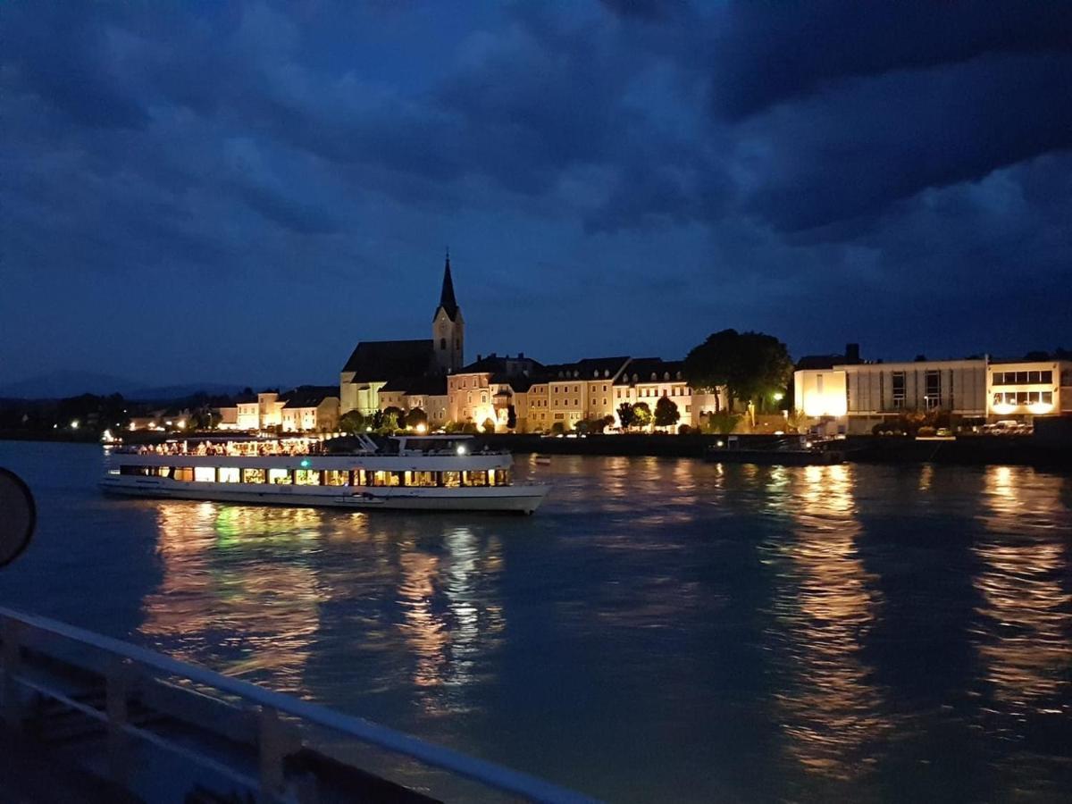 Gasthof Mang Ybbs an der Donau Exteriör bild